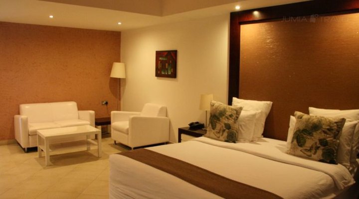 Best Western Plus Peninsula Hotel