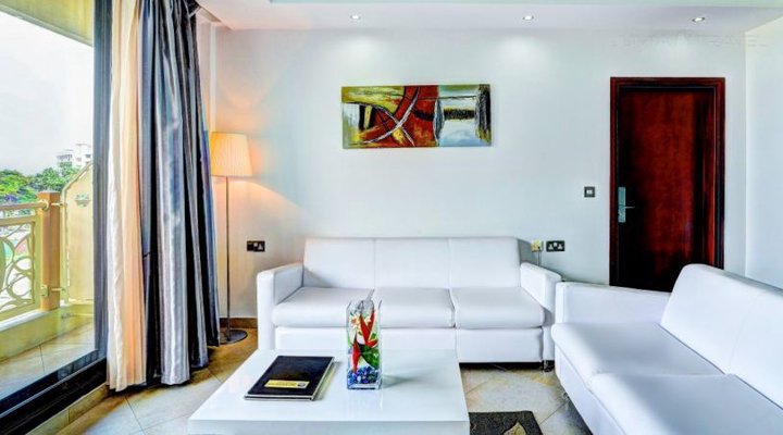 Best Western Plus Peninsula Hotel