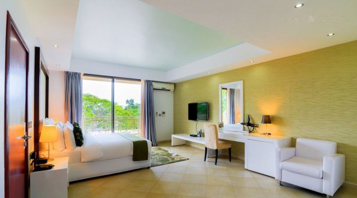 Best Western Plus Peninsula Hotel