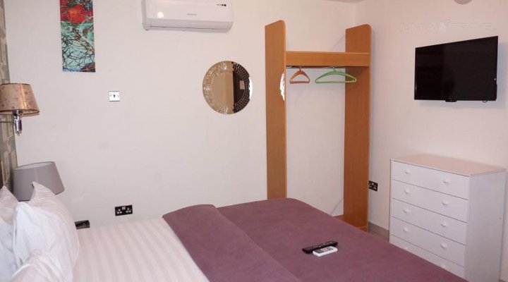 Carlton Gate Xclusive Hotel