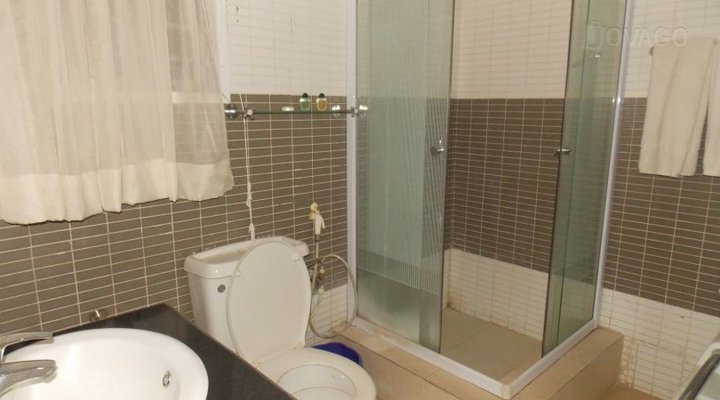 Royal Cedars Hotel and Apartment