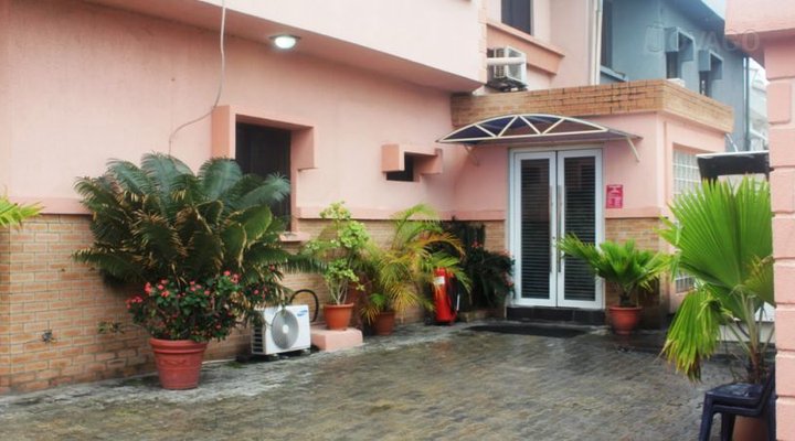 Josh Bryan Boutique Accommodation