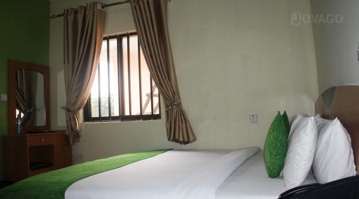 Josh Bryan Boutique Accommodation