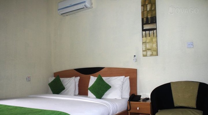 Josh Bryan Boutique Accommodation