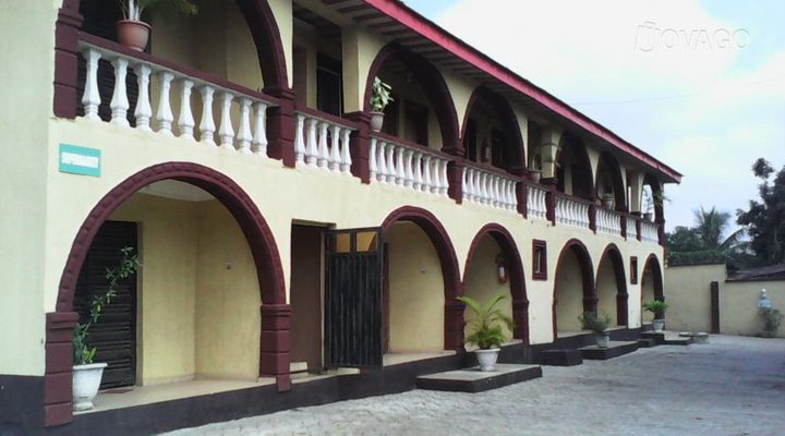 Infinity Hotels And Suites