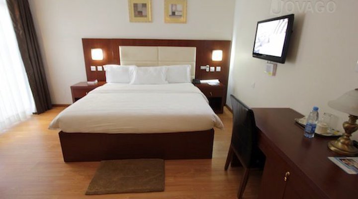 Marco Polo Hotel & Suites