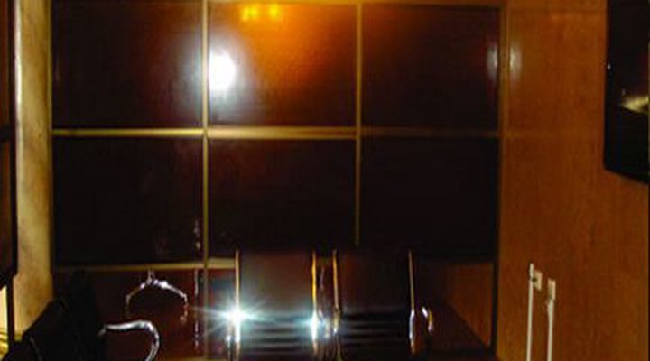 Choice Gate Hotel and Suites