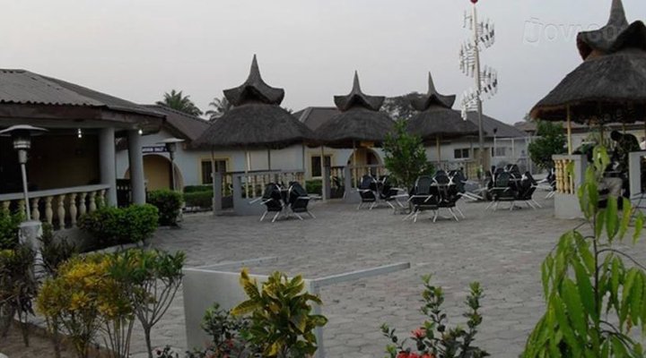 Royal Spring Holiday Inn, Osogbo