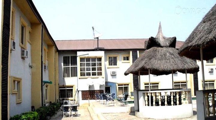 Royal Spring Holiday Inn, Osogbo