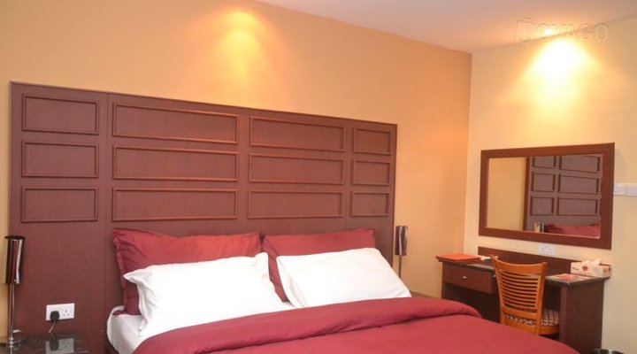 The Camelot Rest House