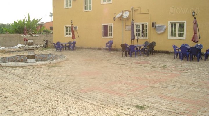 Ariya Hotel and Garden