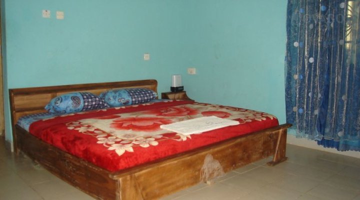 Ariya Hotel and Garden
