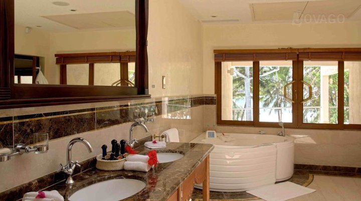 Almanara Luxury Boutique Hotel & Villas