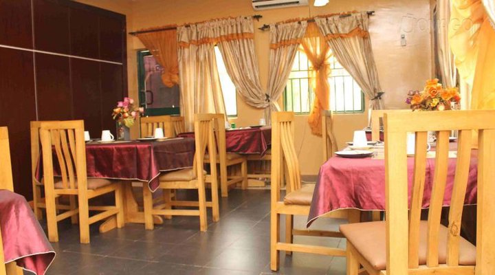 Scrolab Executive Hotel