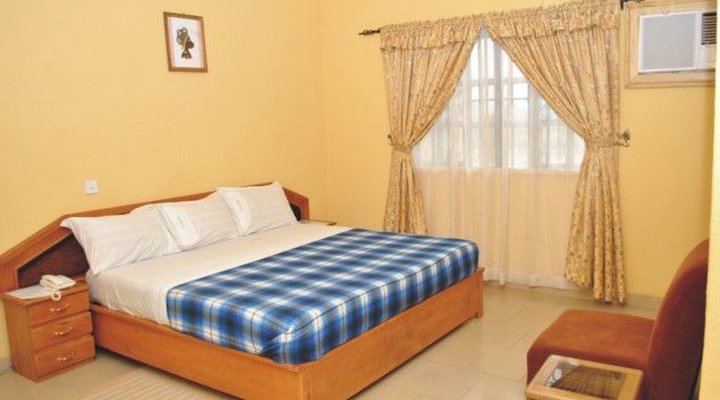 De-Busafy Anchor Hotel