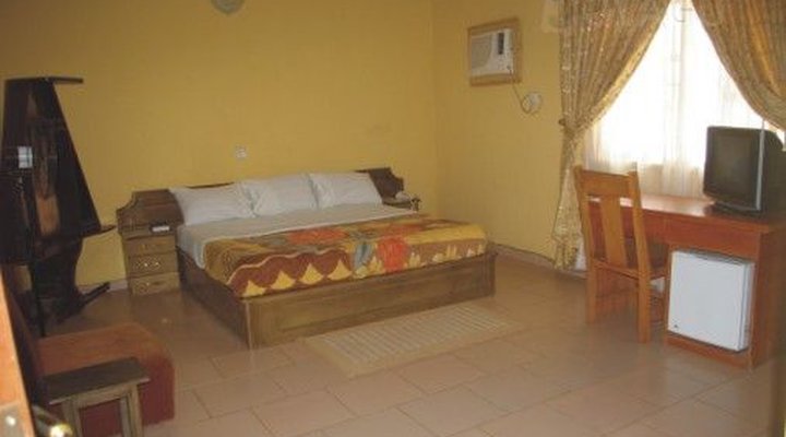 De-Busafy Anchor Hotel