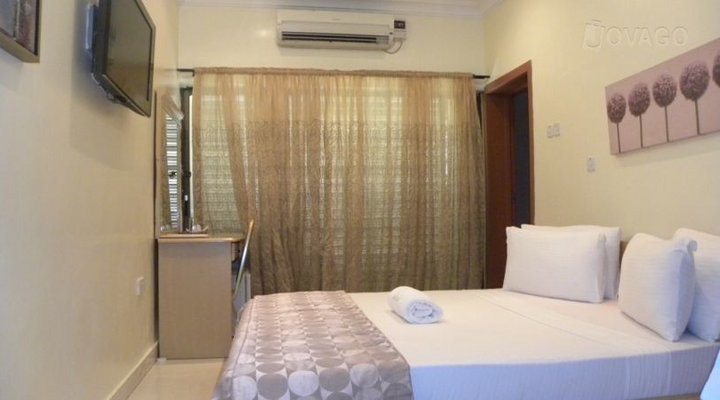 Solitude Hotel And Spa