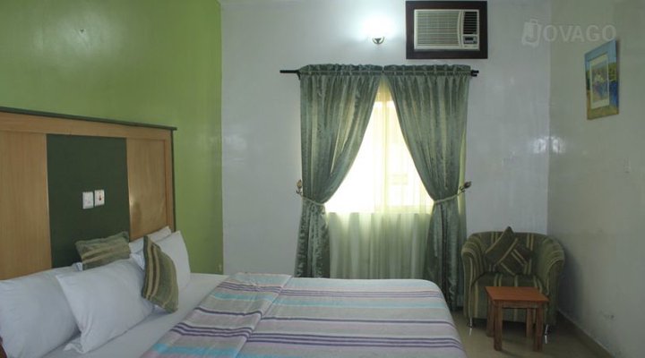 Lekki Oxford Hotels