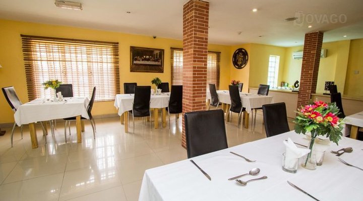 Noah's Ark Hotel & Suites