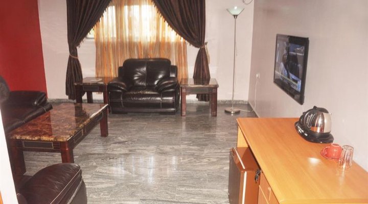Beverly Hills Holiday & Resort, Port Harcourt