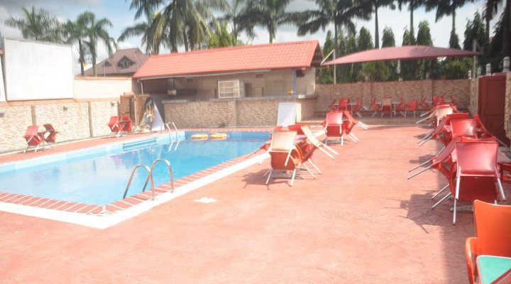 Beverly Hills Holiday & Resort, Port Harcourt