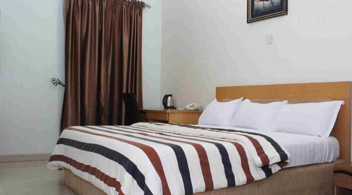 Bluespring Hotel