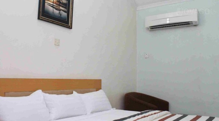 Bluespring Hotel