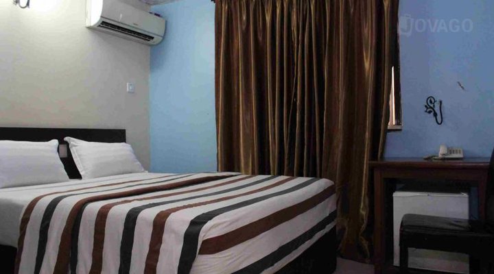 Bluespring Hotel