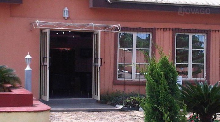 Livingspring Resort & Holiday Inn