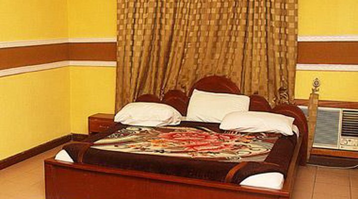 Meteor Hotels