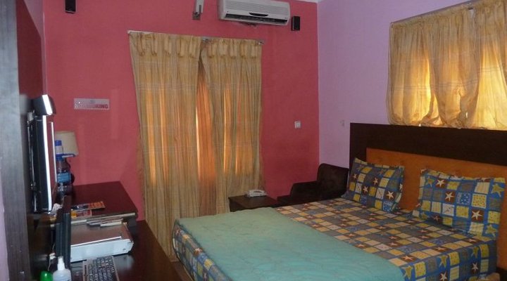 911 Beach and Resorts