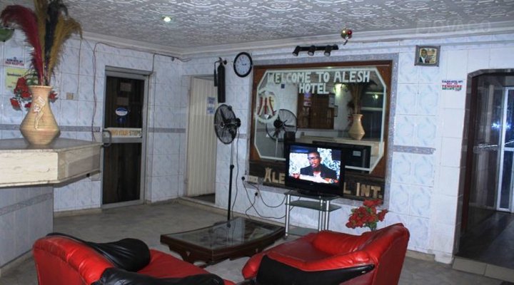 Alesh Hotel