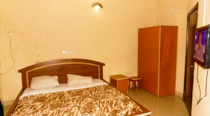 Villa-U Hotels