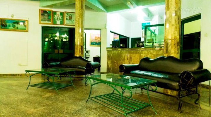 Villa-U Hotels