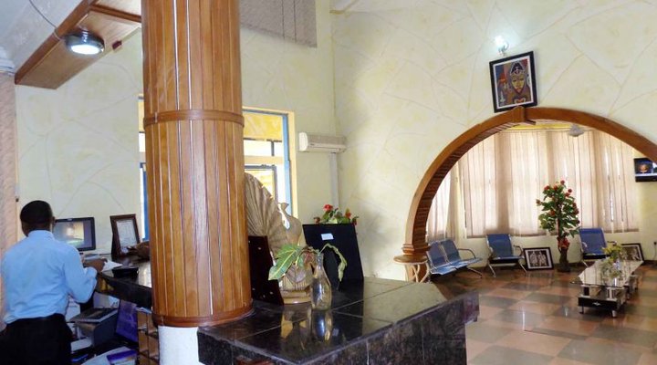 Royalton Palace Hotel