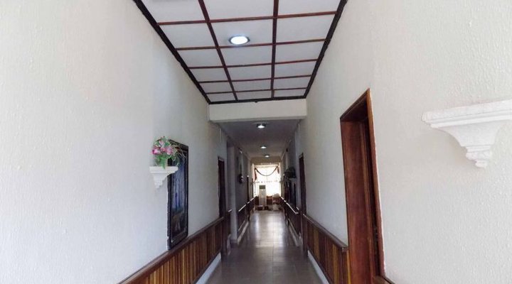 Royalton Palace Hotel