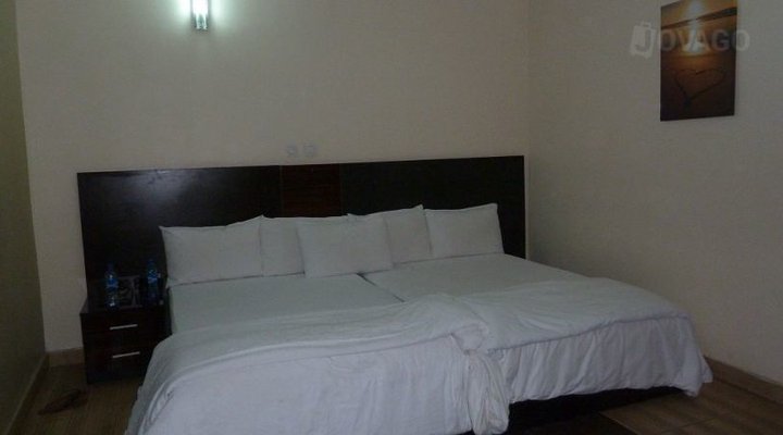 Bayview Resorts And Hotels (Owerri)