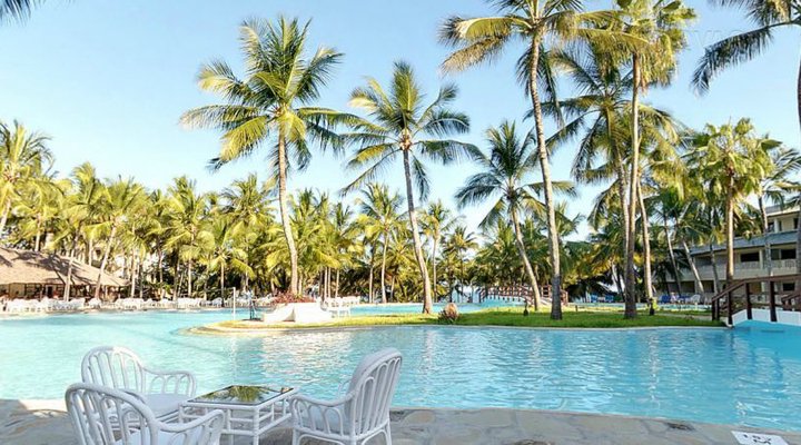 Flamingo Beach Resort and Spa