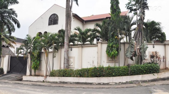 Villa Sofia Courts