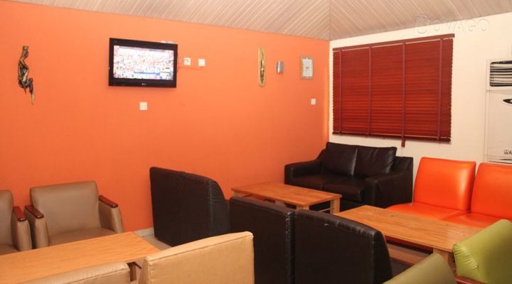 Elomaz Hotels Limited