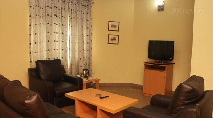 Elomaz Hotels Limited