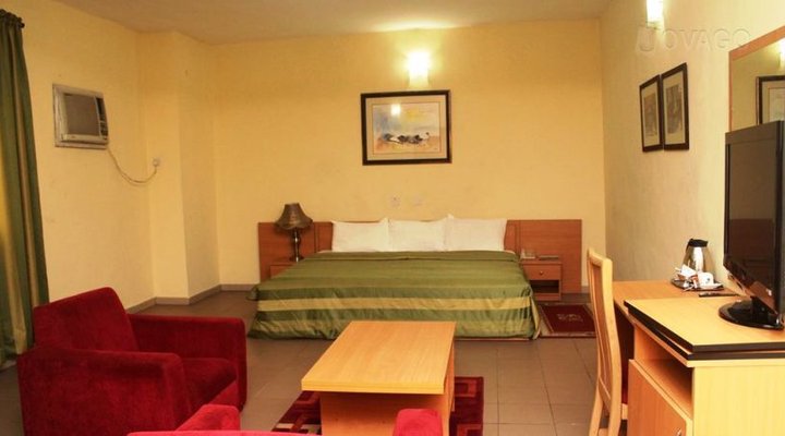 Elomaz Hotels Limited