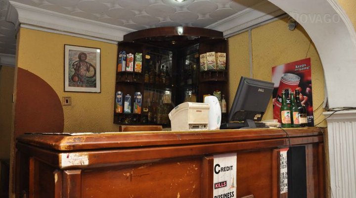 Pagent Hotel and Suites