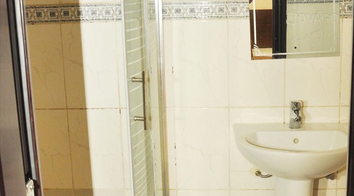 Potter's Continental Suites