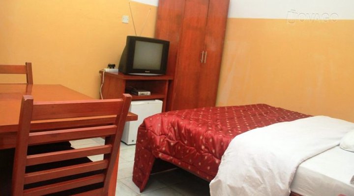 Castle Lodge Serviced Apartments