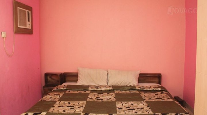 Precious Garden Hotel