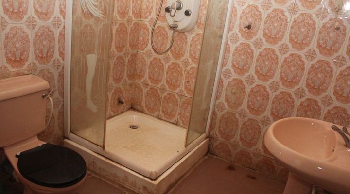 Precious Garden Hotel