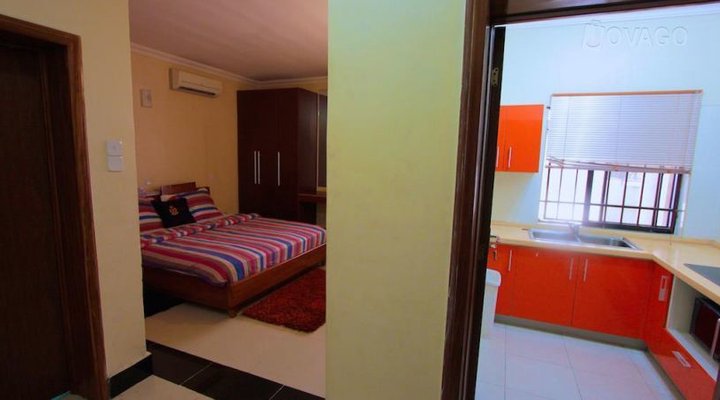 Marshal Suites and Apartments