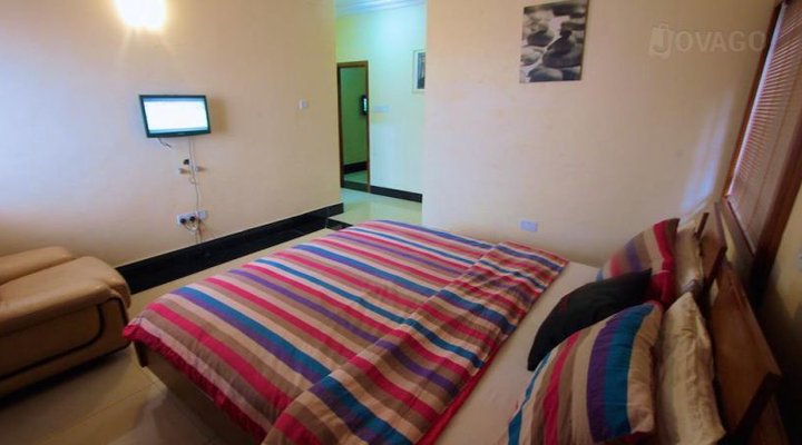 Marshal Suites and Apartments