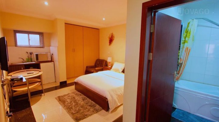 Marshal Suites and Apartments